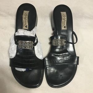 BRIGHTON MAVIS Embossed Black  Leather Sandals 9.5